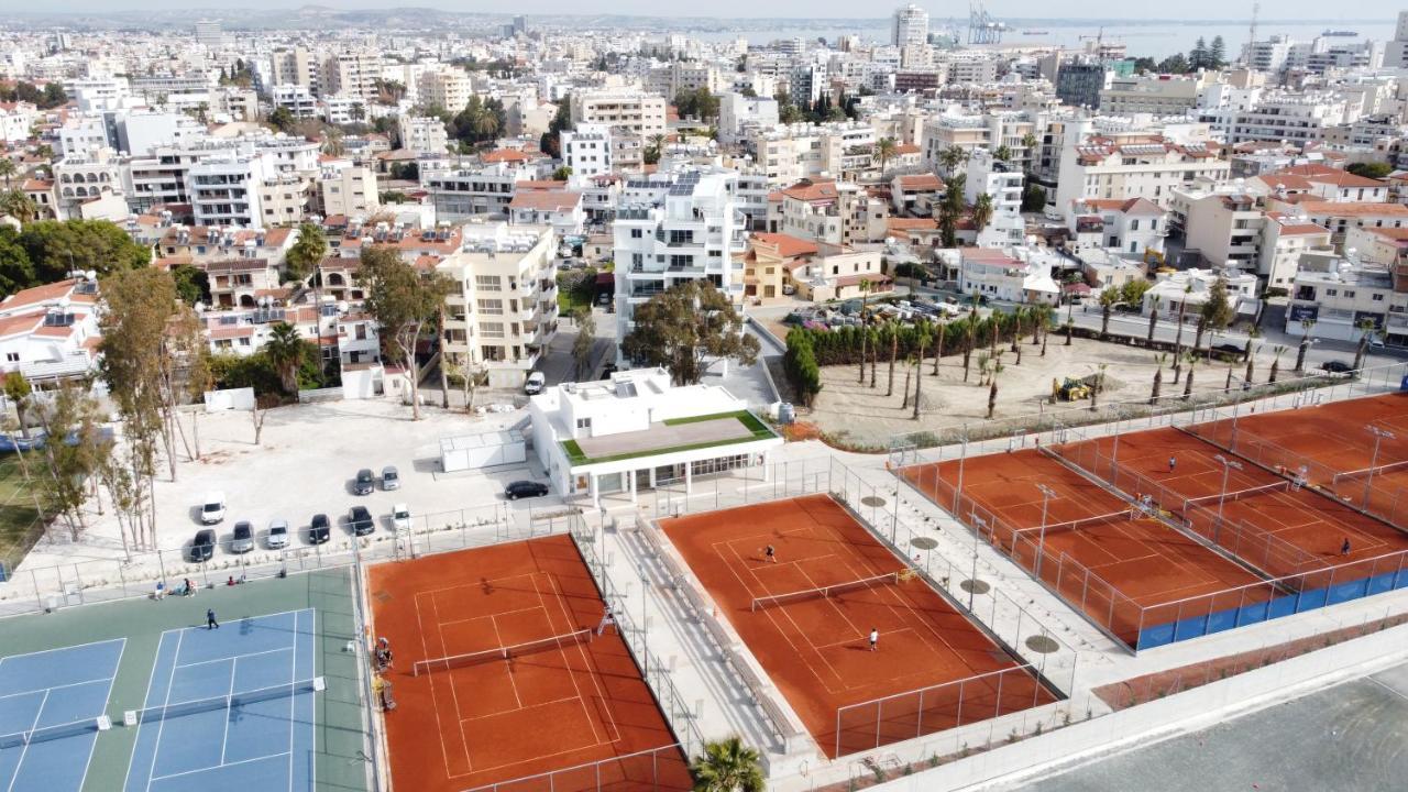 لارنكا Liv Urban Suites المظهر الخارجي الصورة