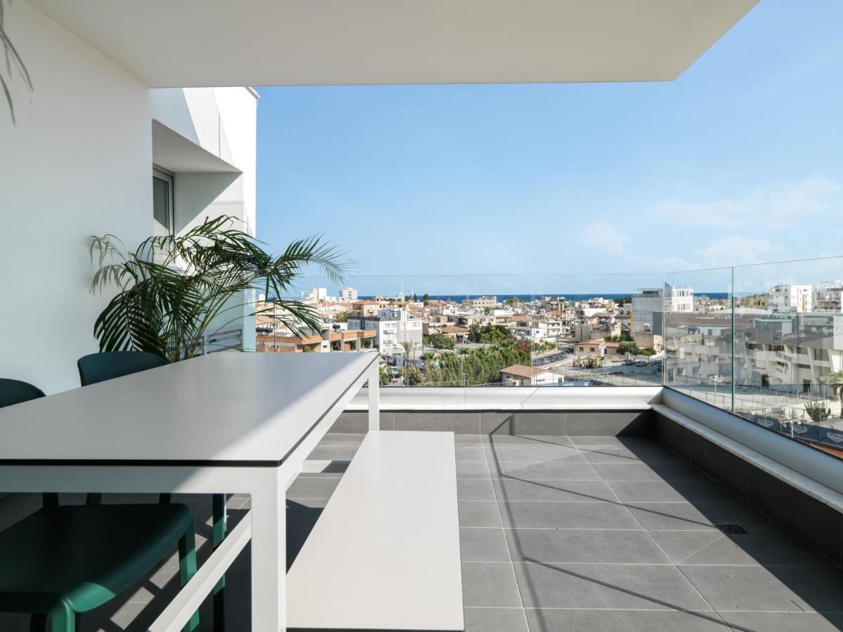 لارنكا Liv Urban Suites المظهر الخارجي الصورة