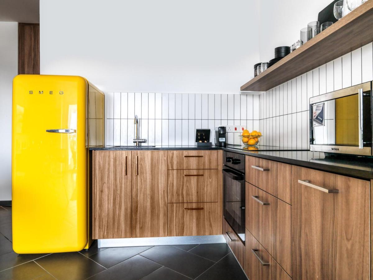 لارنكا Liv Urban Suites المظهر الخارجي الصورة