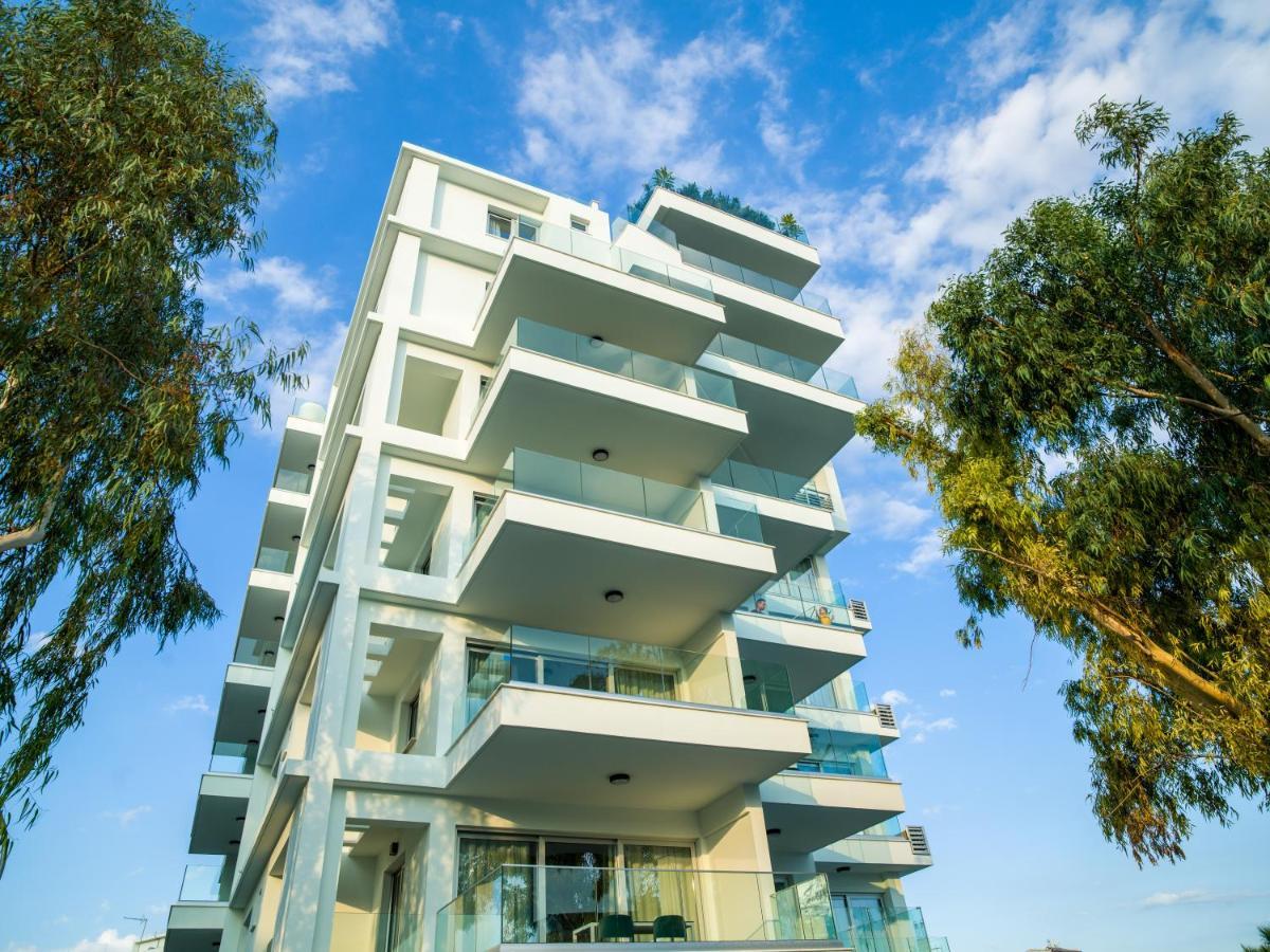 لارنكا Liv Urban Suites المظهر الخارجي الصورة