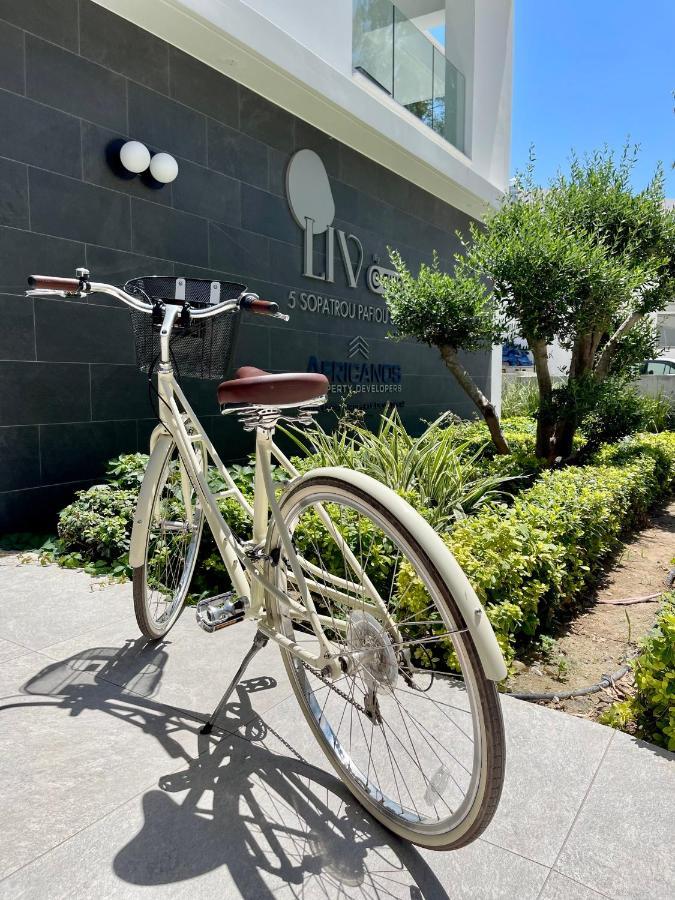 لارنكا Liv Urban Suites المظهر الخارجي الصورة